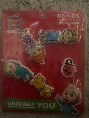 CROCS Jibbitz Kids Character Charm Pack - Red with Multicolor Charms